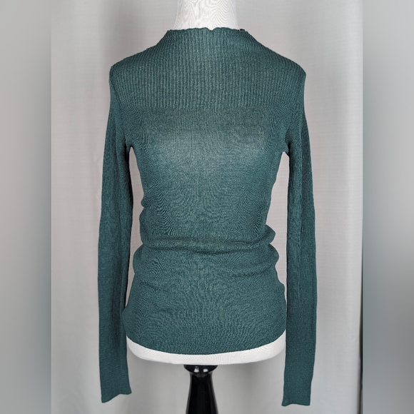 Slim Fit Lightweight Sweater (Green) - Picture 1 of 4